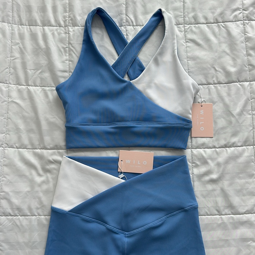 πͺ WILO Periwinkle Activewear Set - Picture 2 of 6
